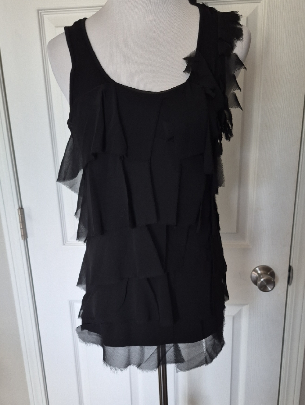 Cupio Black Garment Care and Brand Label